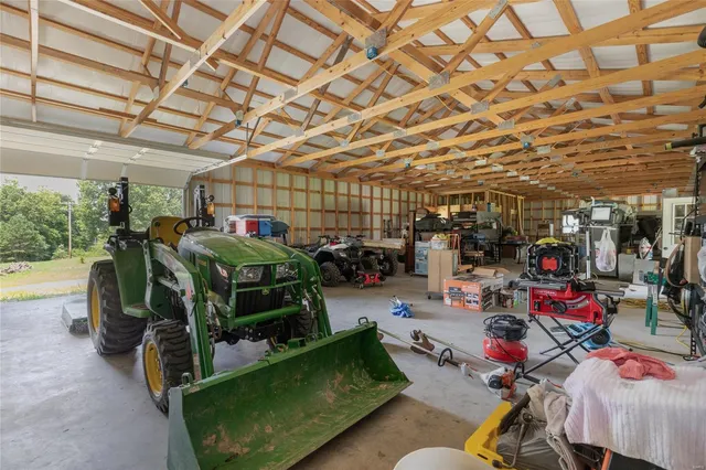 $450,000 | 19280 Highway 17, Waynesville, MO 65583