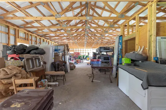 $450,000 | 19280 Highway 17, Waynesville, MO 65583