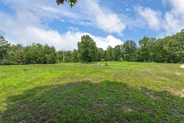 $450,000 | 19280 Highway 17, Waynesville, MO 65583