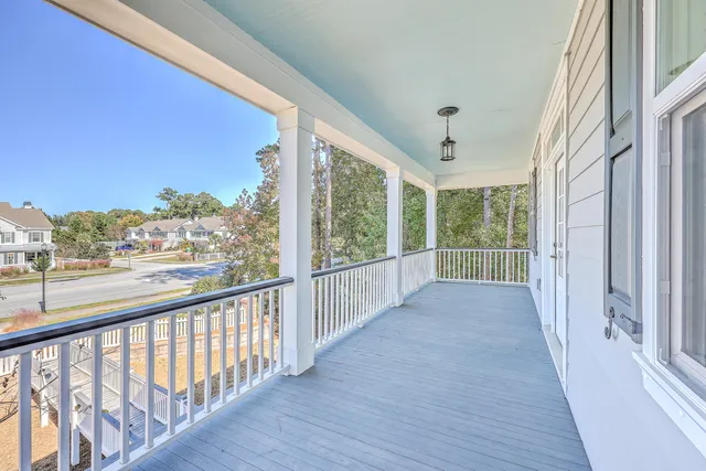 $900,000 | 2651 Park W Boulevard, Mount Pleasant, SC 29466