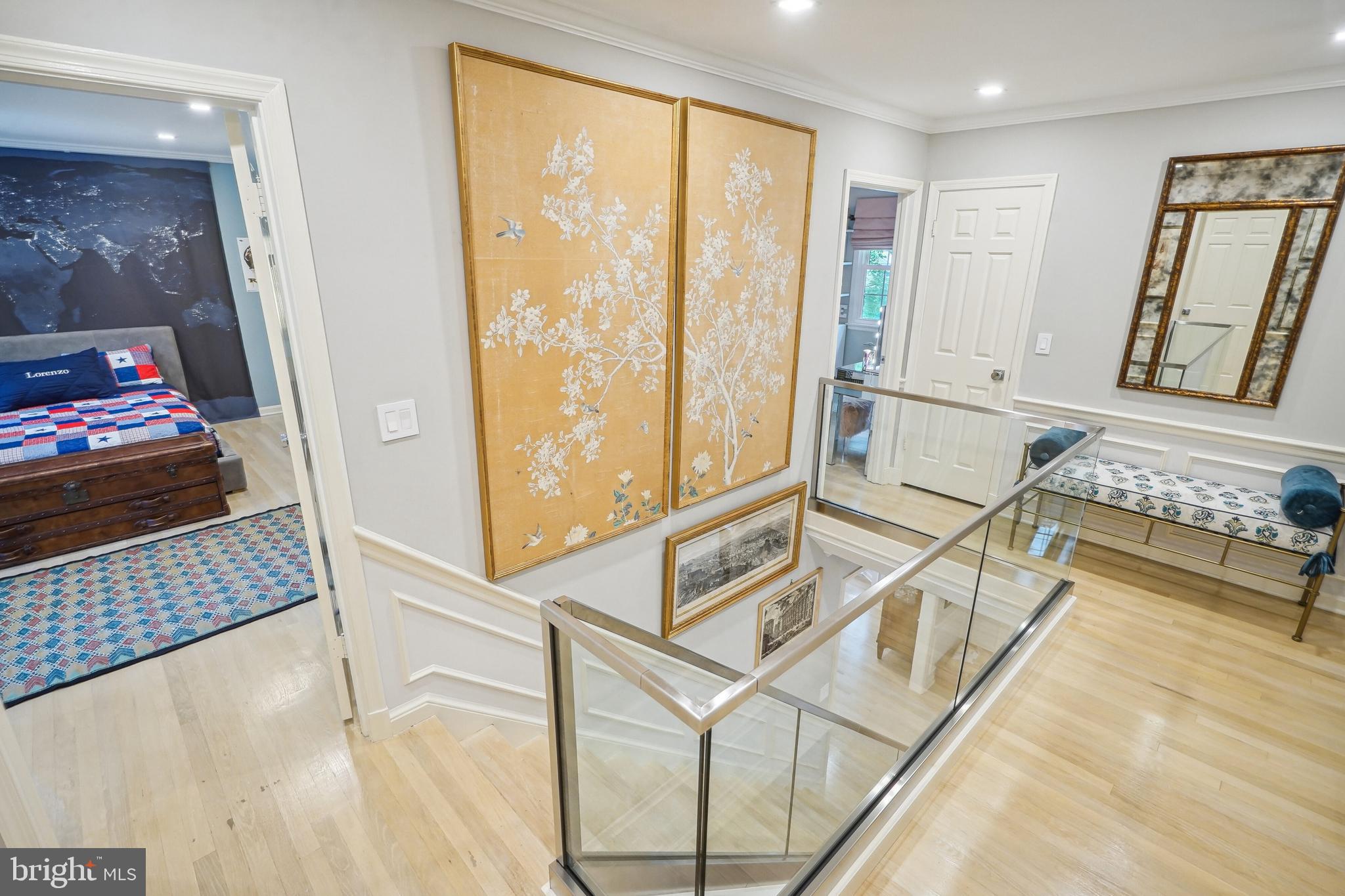 4903 Baltan Road Bethesda, MD 20816 - Photo 11 of 31 Second Floor Hallway