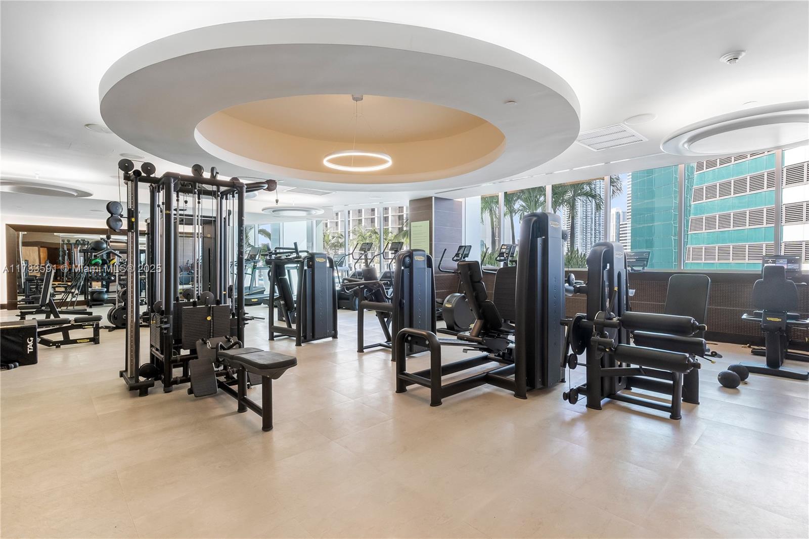 200 Biscayne Blvd Way, Unit 4101 Miami, FL 33131 - Photo 26 of 30 a view of a room with gym equipment