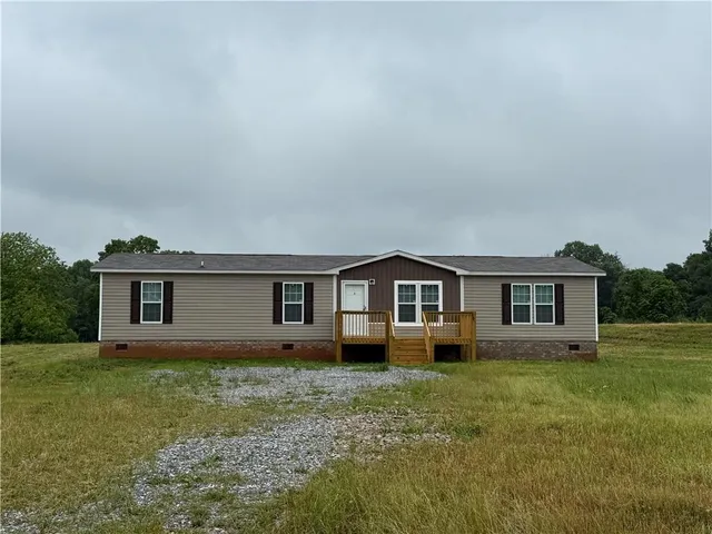 $325,000 | 236 Dewaters Road, Commerce, GA 30529
