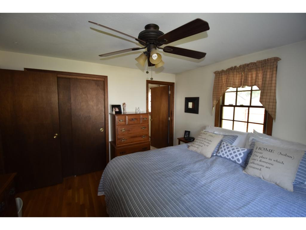 16 Dunloggin Road Nashua, NH 03063 - Photo 15 of 25 Gallery Image 15