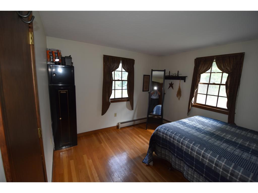 16 Dunloggin Road Nashua, NH 03063 - Photo 19 of 25 Gallery Image 19