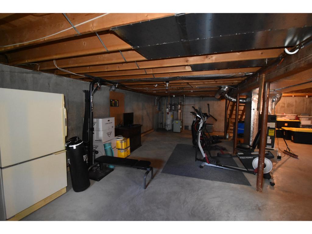 16 Dunloggin Road Nashua, NH 03063 - Photo 24 of 25 Gallery Image 24