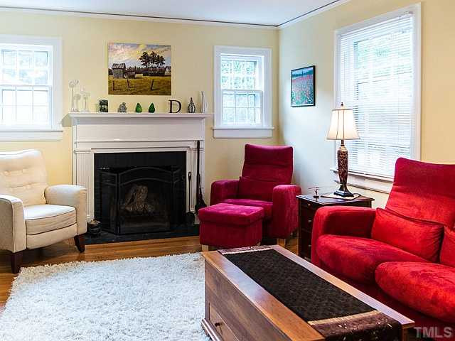 2811 Barmettler Street Raleigh, NC 27607 - Photo 7 of 22 Living Room