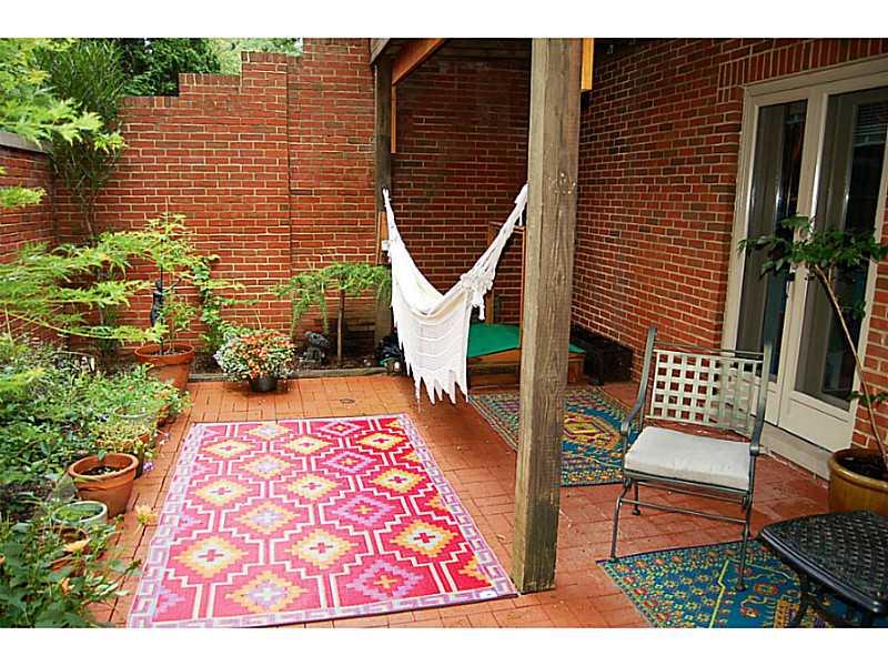 106 Schenley Road Pittsburgh, PA 15217 - Photo 22 of 25 Patio/Deck.