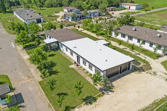 $2,250,000 | 1462 260th Street East, Farmington, MN 55024