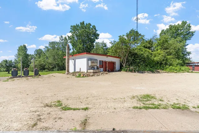 $2,250,000 | 1462 260th Street East, Farmington, MN 55024