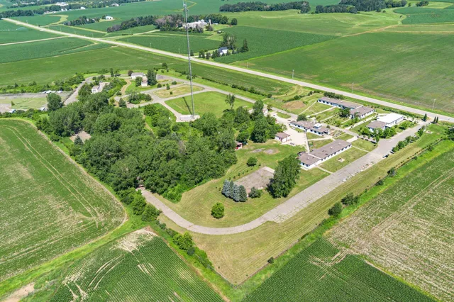 $2,250,000 | 1462 260th Street East, Farmington, MN 55024