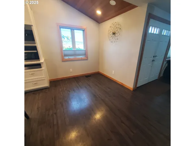 a view of an outdoor space and yard