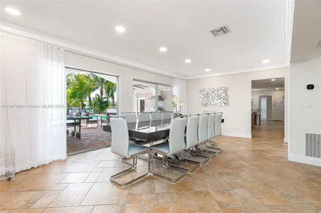 $25,000 | 2500 Northeast 199th Street, Miami, FL 33180