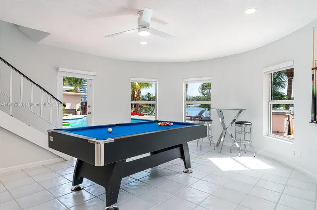 $25,000 | 2500 Northeast 199th Street, Miami, FL 33180