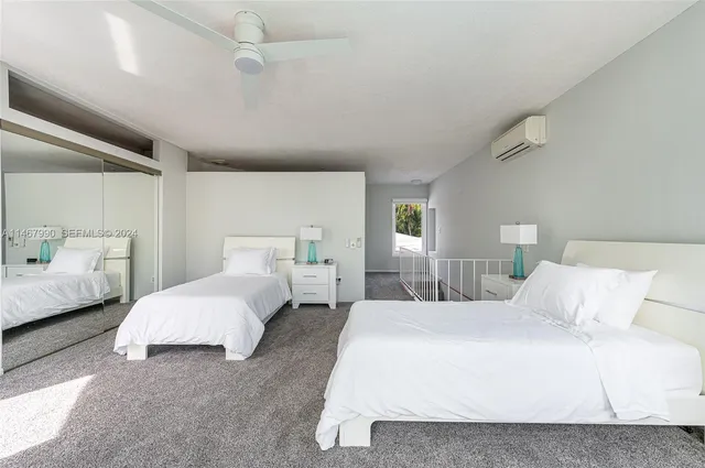 $25,000 | 2500 Northeast 199th Street, Miami, FL 33180