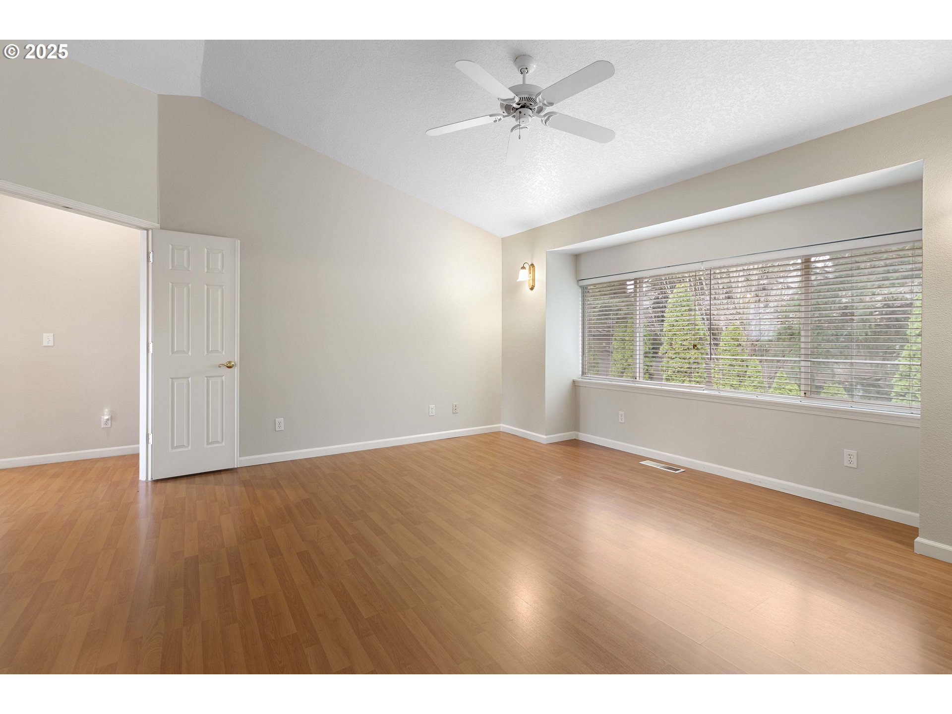 16590 Northwest Avondale Drive Beaverton, OR 97006 - Photo 29 of 48