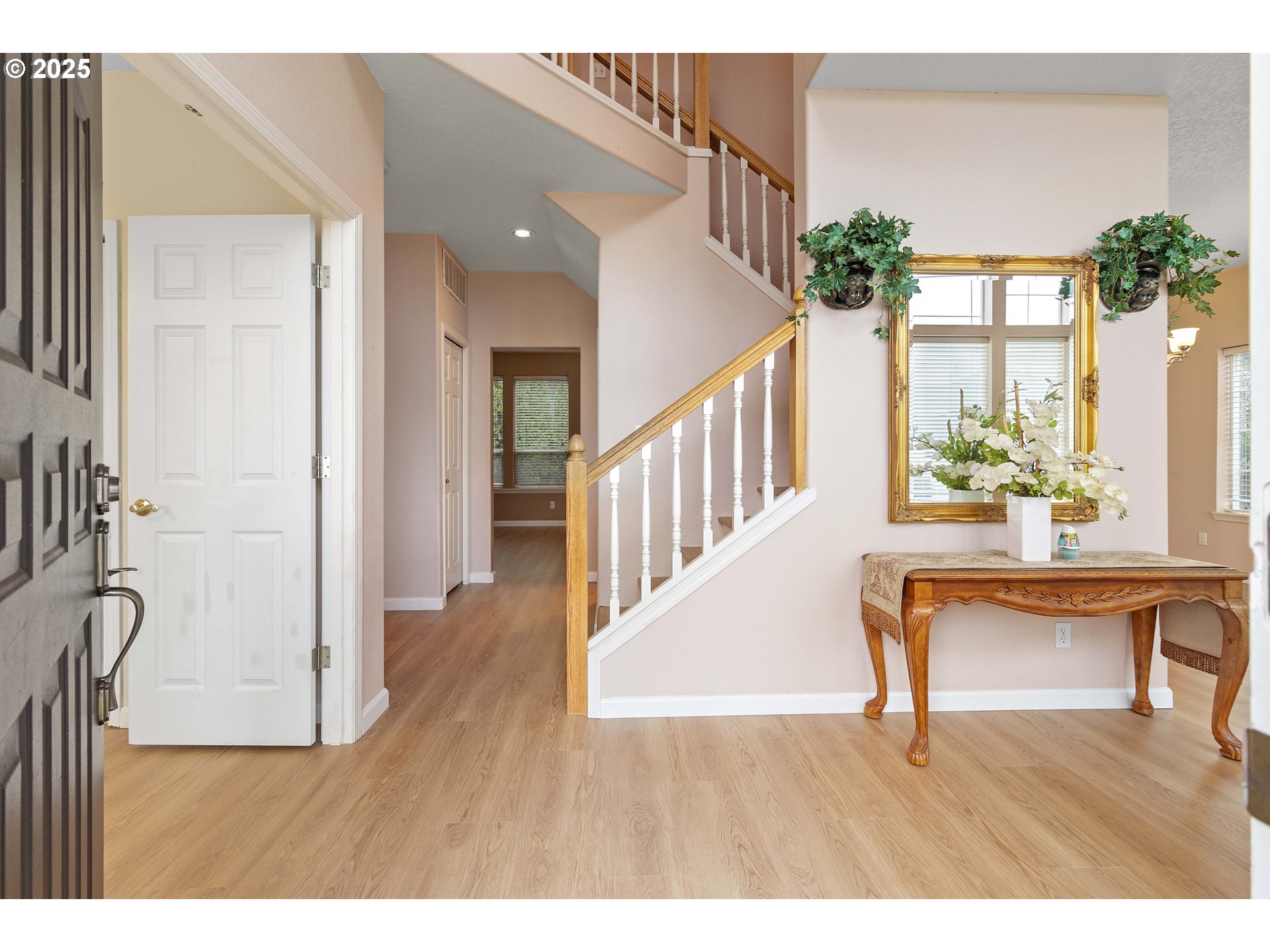 16590 Northwest Avondale Drive Beaverton, OR 97006 - Photo 4 of 48