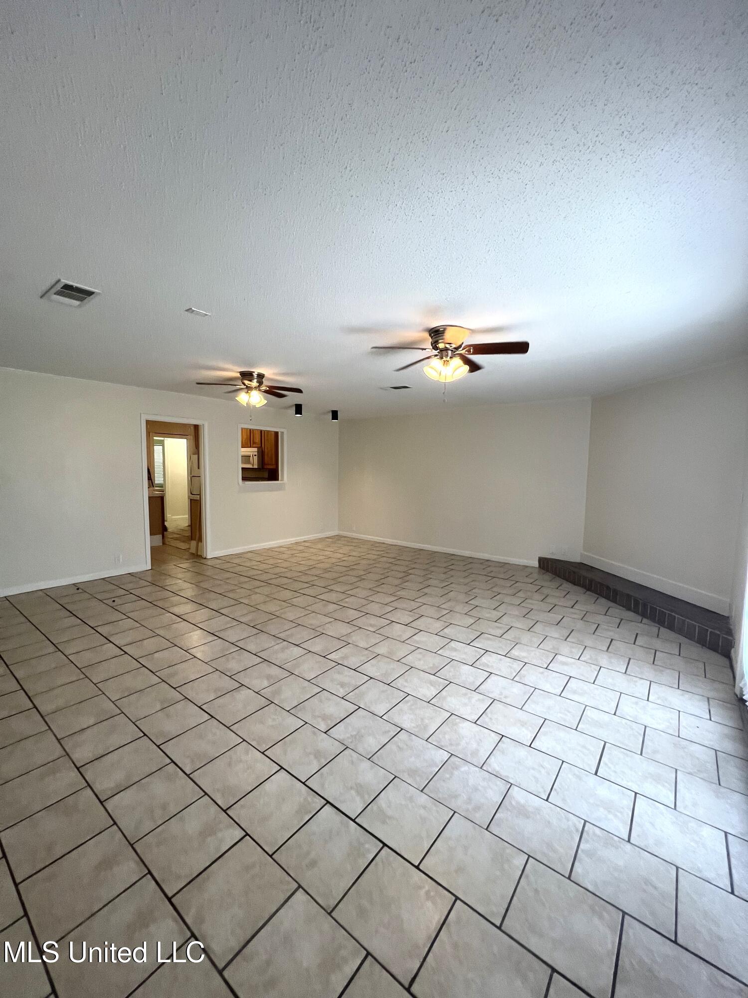 103 Ralph Drive Gulfport, MS 39503 - Photo 9 of 17 103 Ralph 2