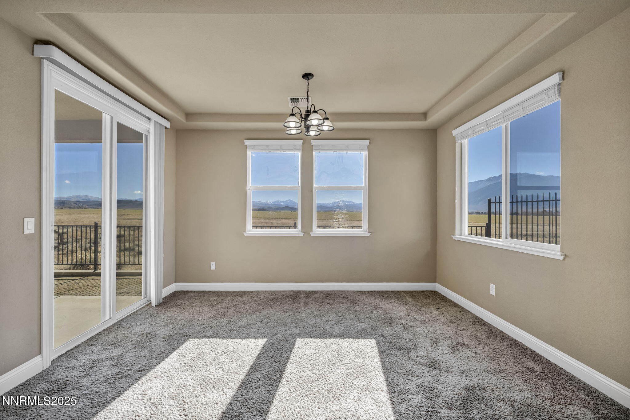 1211 West Cottage Loop Gardnerville, NV 89460 - Photo 14 of 61 28-web-or-mls-1211-w-cottage-loop