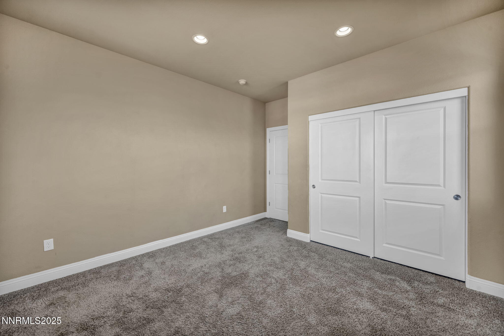 1211 West Cottage Loop Gardnerville, NV 89460 - Photo 22 of 61 43-web-or-mls-1211-w-cottage-loop