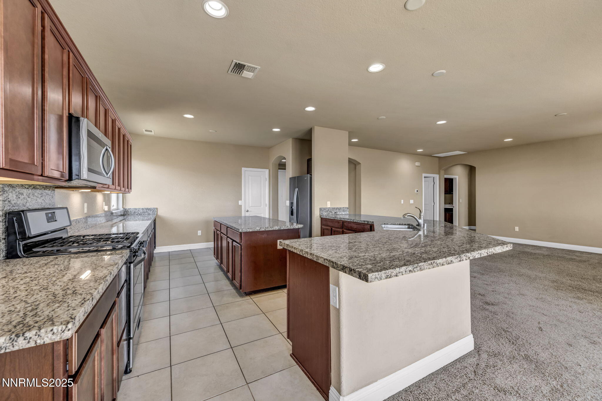 1211 West Cottage Loop Gardnerville, NV 89460 - Photo 6 of 61 33-web-or-mls-1211-w-cottage-loop
