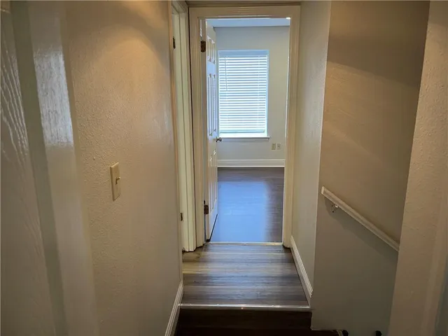 $1,250 | 3823 Ridgelake Drive, Unit 224, Metairie, LA 70002