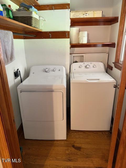 229 1st Street Erwin, TN 37650 - Photo 9 of 15 IMG_5977