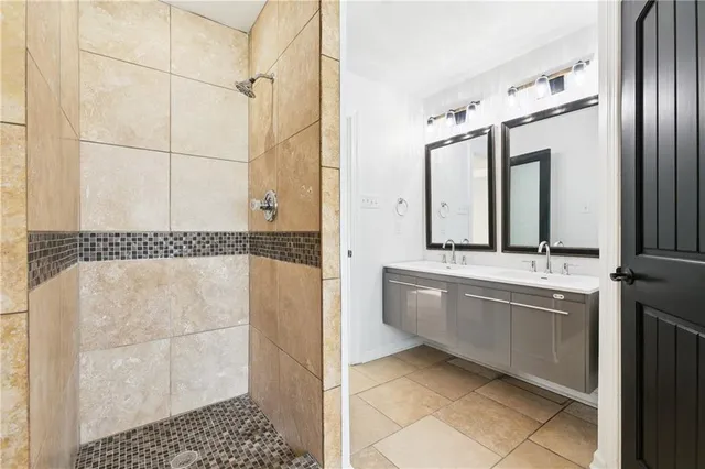 $274,500 | 10 Oxford Drive, Laplace, LA 70068