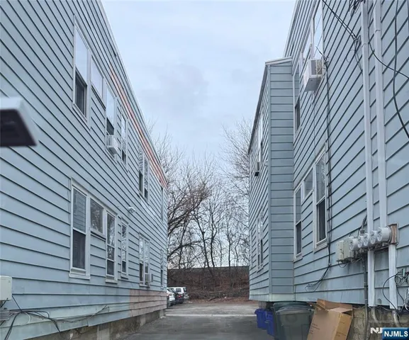 $575,000 | 249-251 Court Avenue, Lyndhurst, NJ 07071