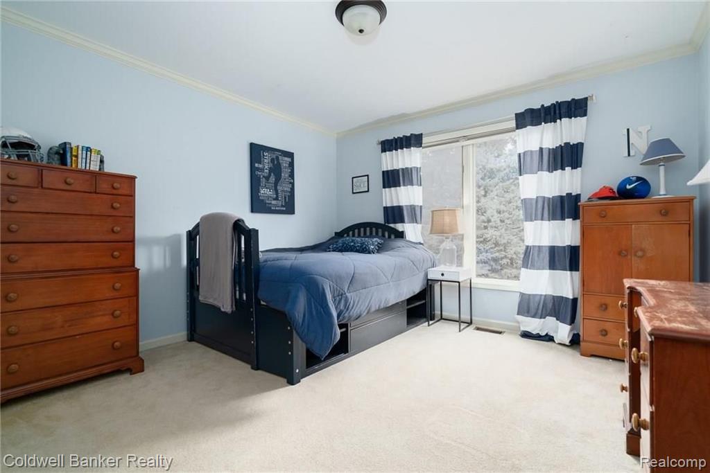 3724 Newcastle Drive Rochester Hills, MI 48306 - Photo 26 of 39