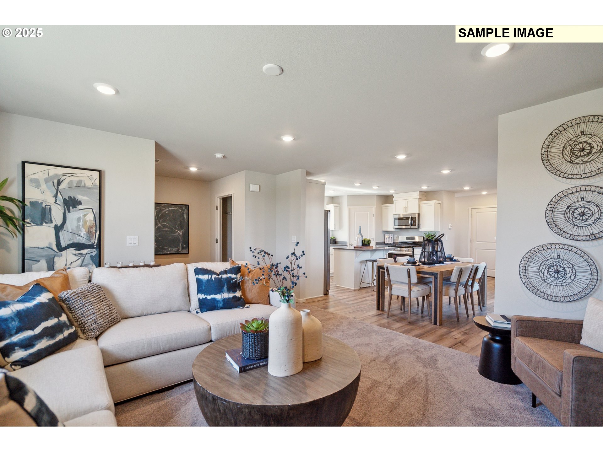 674 Merriott Lane Woodburn, OR 97071 - Photo 11 of 36