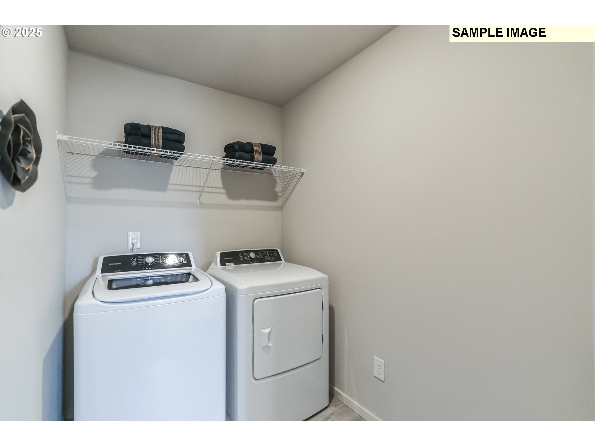 674 Merriott Lane Woodburn, OR 97071 - Photo 18 of 36