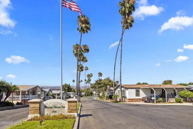 $334,900 | 195 Tierra Rejada Road, Unit 52, Simi Valley, CA 93065