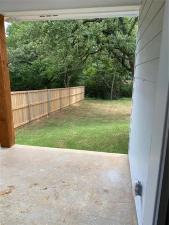 $1,675 | 422 West Coffin Street, Denison, TX 75020