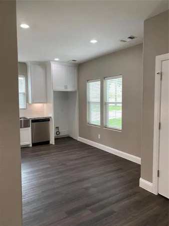 $1,675 | 422 West Coffin Street, Denison, TX 75020