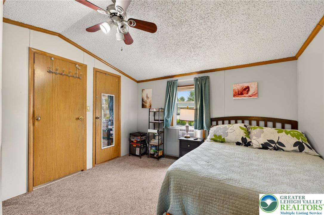 8766 Turkey Ridge Road Breinigsville, PA 18031 - Photo 18 of 35
