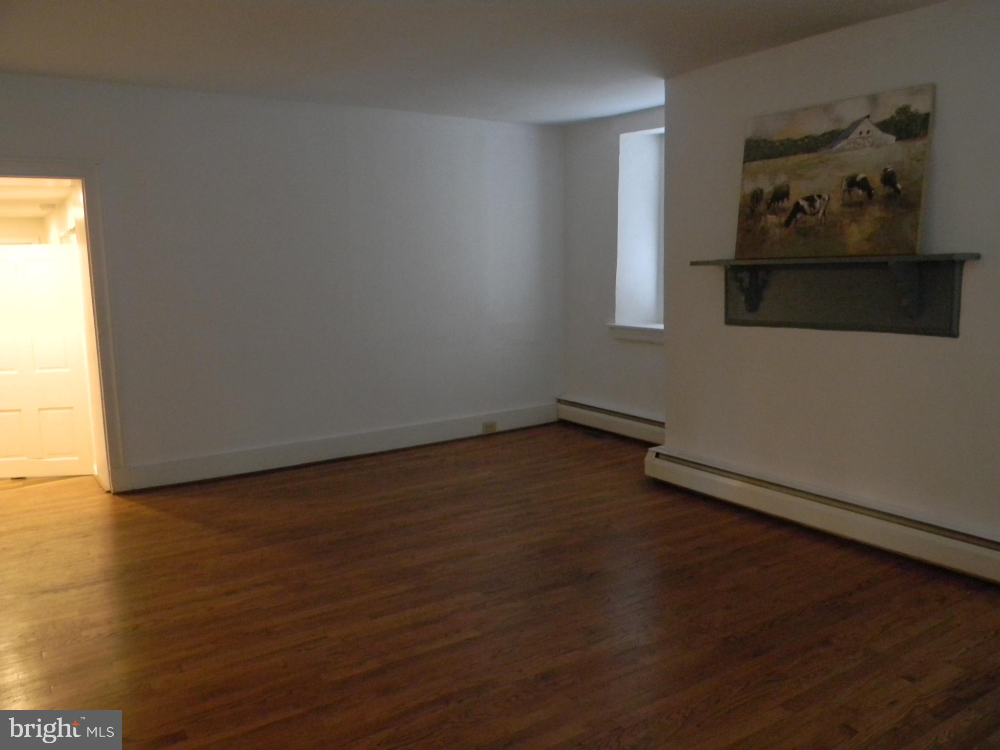 863 Lombard Road Rising Sun, MD 21911 - Photo 10 of 23 Living Room
