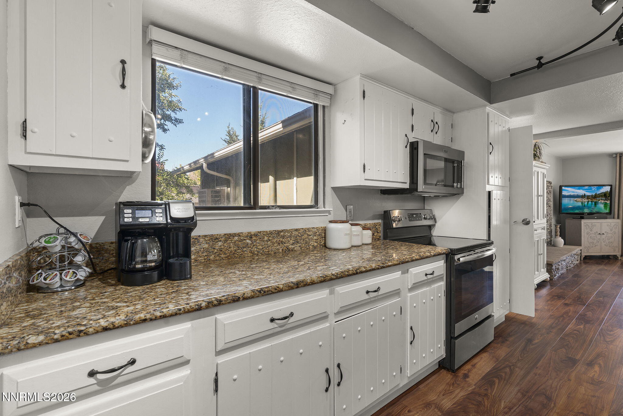 1335 Hilltop Road Reno, NV 89509 - Photo 17 of 44 20-web-or-mls-_DSC1326
