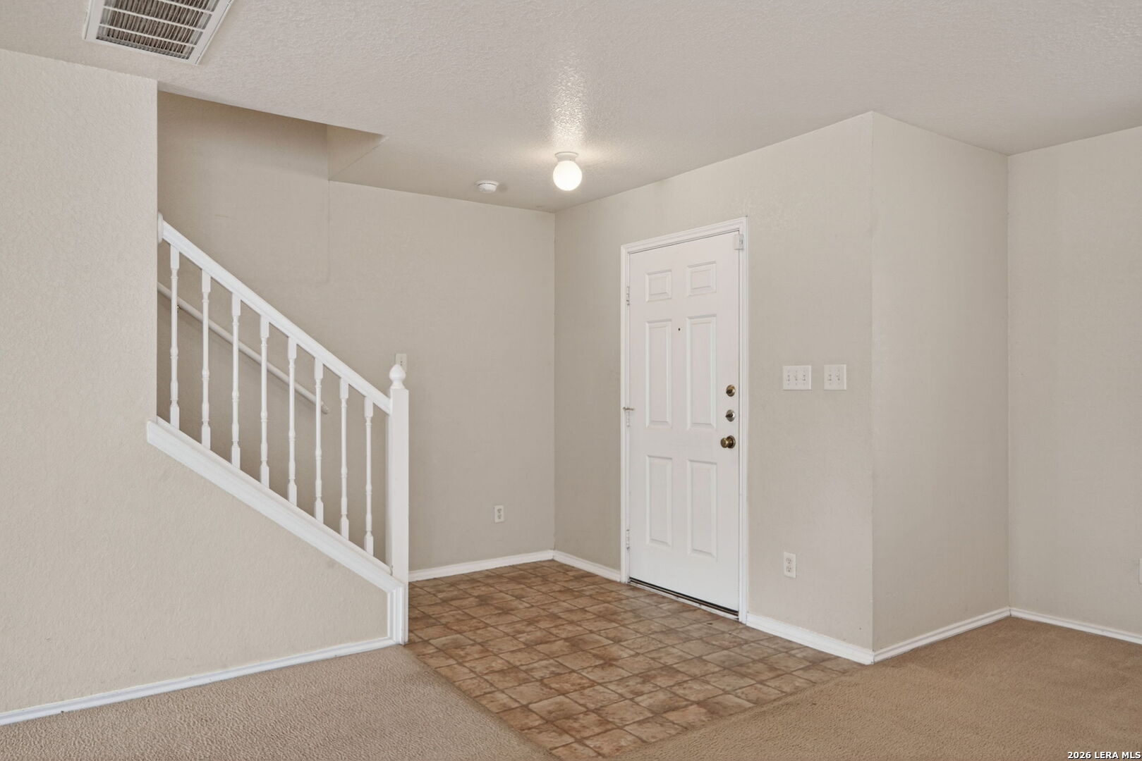 6818 Crest Live Oak, TX 78233 - Photo 2 of 23