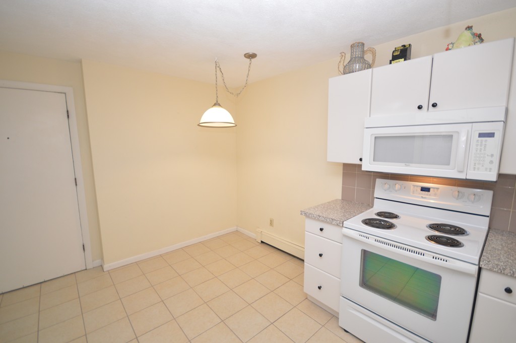295 Main Street, Unit 9 Reading, MA 01867 - Photo 3 of 9 Gallery Image 3
