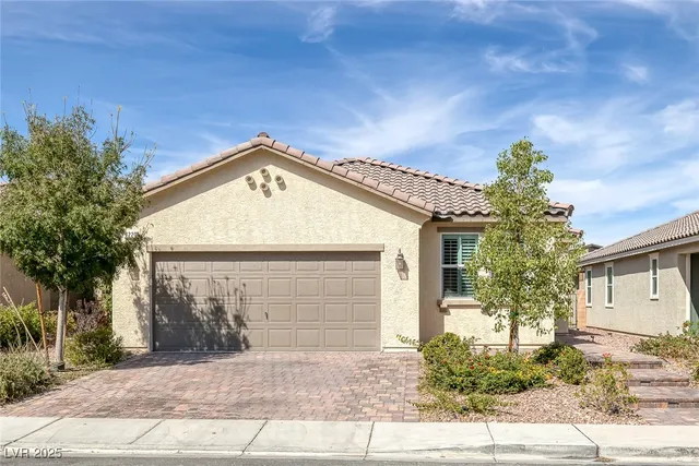 $2,715 | 9220 Ellington Hill Lane, Las Vegas, NV 89148
