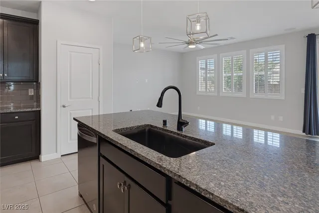 $2,715 | 9220 Ellington Hill Lane, Las Vegas, NV 89148