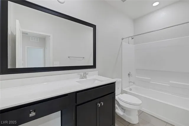 $2,715 | 9220 Ellington Hill Lane, Las Vegas, NV 89148