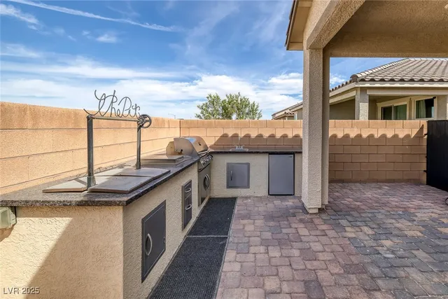 $2,715 | 9220 Ellington Hill Lane, Las Vegas, NV 89148