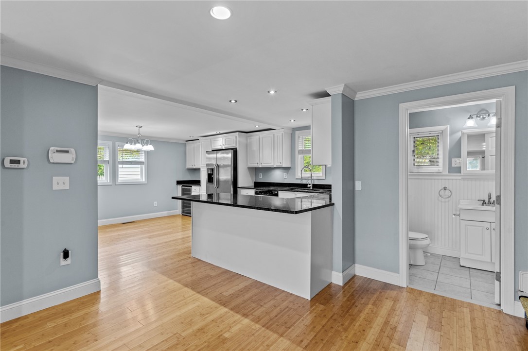 10 Cooke Place Warwick, RI 02888 - Photo 16 of 41