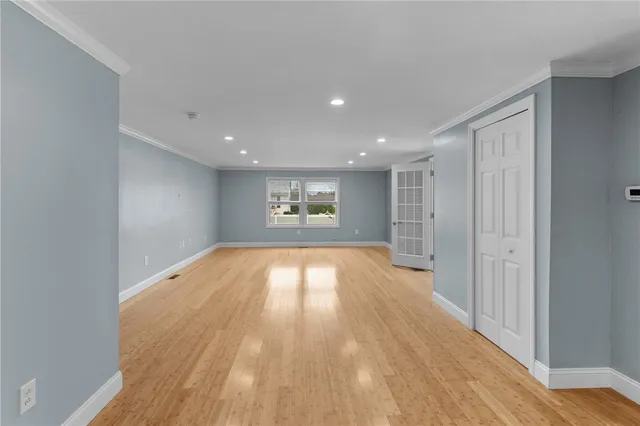 $3,500 | 10 Cooke Place, Warwick, RI 02888