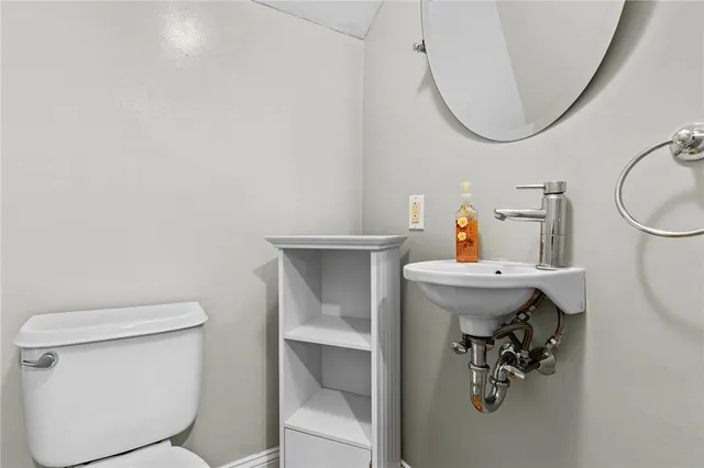 $3,500 | 10 Cooke Place, Warwick, RI 02888