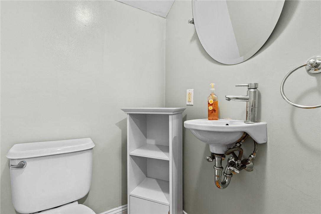 10 Cooke Place Warwick, RI 02888 - Photo 32 of 41