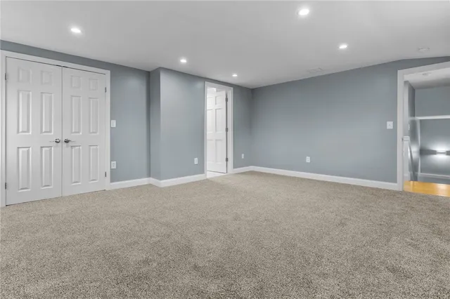 $3,500 | 10 Cooke Place, Warwick, RI 02888