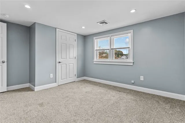 $3,500 | 10 Cooke Place, Warwick, RI 02888